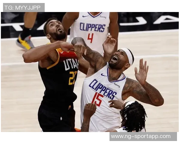 保罗乔治首秀表现平平仅得9分7板3助2帽全场限制在9分内