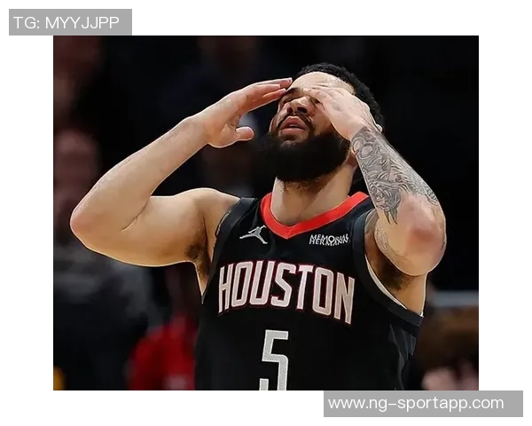 小米切尔热火全力以赴冲击总决赛目标明确期待夺冠荣耀 小米切尔热火全力以赴冲击总决赛目标明确期待夺冠荣耀