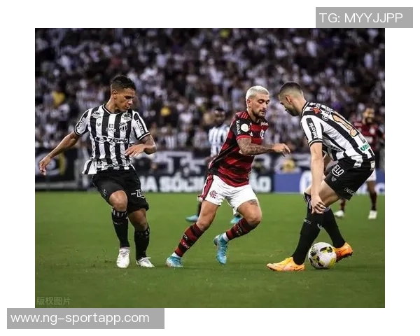 维拉成功签约格雷米奥19岁边锋阿利松交易总额达1200万欧元