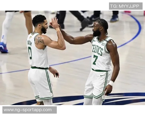 塔图姆分享夺冠心路历程感慨曾经的失败让他更加珍惜胜利 塔图姆分享夺冠心路历程感慨曾经的失败让他更加珍惜胜利