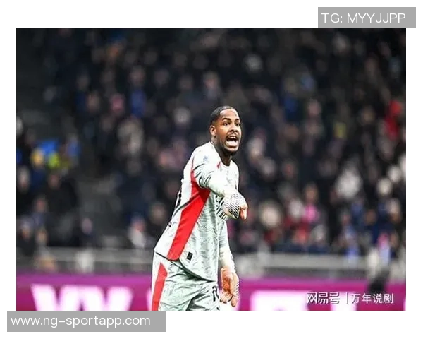 迈尼昂凭借7次扑救和点球扑救荣膺AC米兰对阵罗马最佳球员称号 迈尼昂凭借7次扑救和点球扑救荣膺AC米兰对阵罗马最佳球员称号