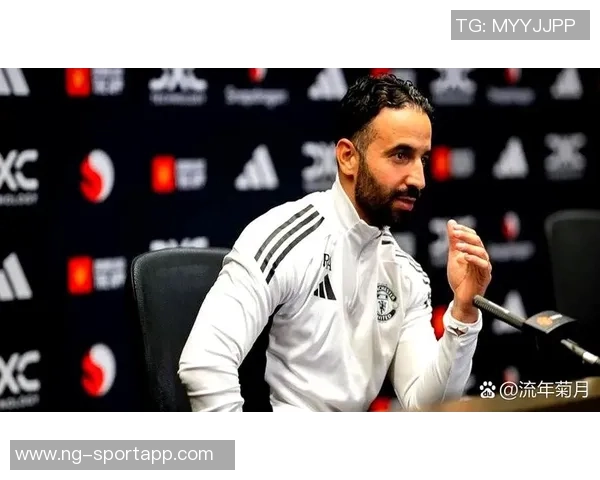 曼联失利不应责怪阿莫林关键在于引援中场和边卫的必要性 曼联失利不应责怪阿莫林关键在于引援中场和边卫的必要性