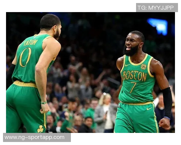 霍华德呼吁小卡小迈克尔波特与马尔卡宁应获全明星提名 霍华德呼吁小卡小迈克尔波特与马尔卡宁应获全明星提名