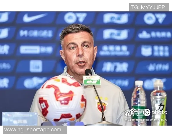 阿洛伊西与浙江队签订1加1合同正式告别东体球队