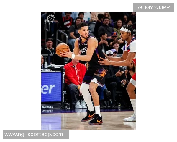 布克训练状态良好明天对湖人复出无障碍太阳主帅确认情况积极