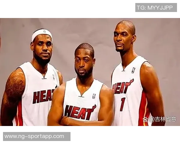 爵士训练营热闹非凡德隆韦德携手出镜贝利乐福同场助阵 爵士训练营热闹非凡德隆韦德携手出镜贝利乐福同场助阵